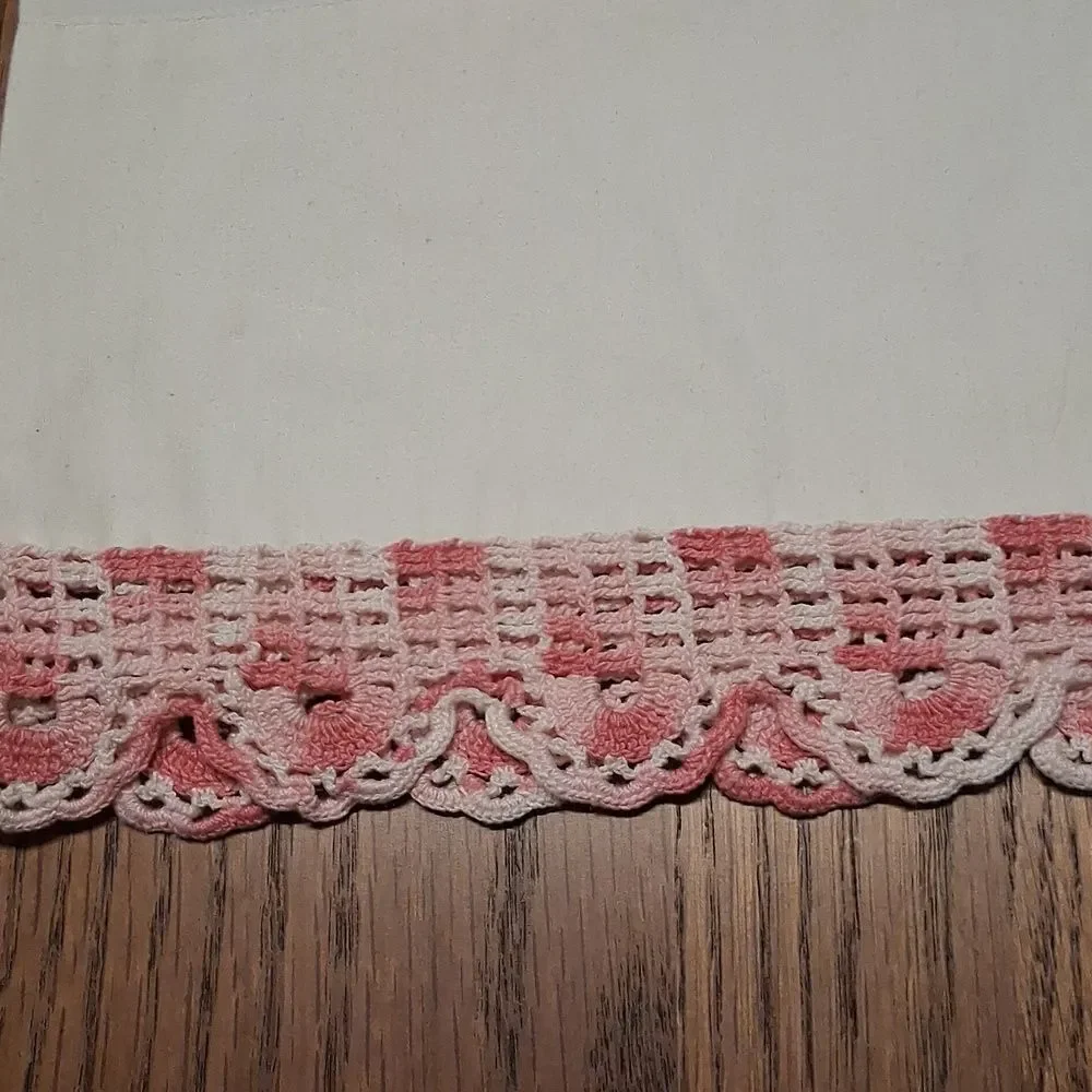Hand Crafted tatted lace