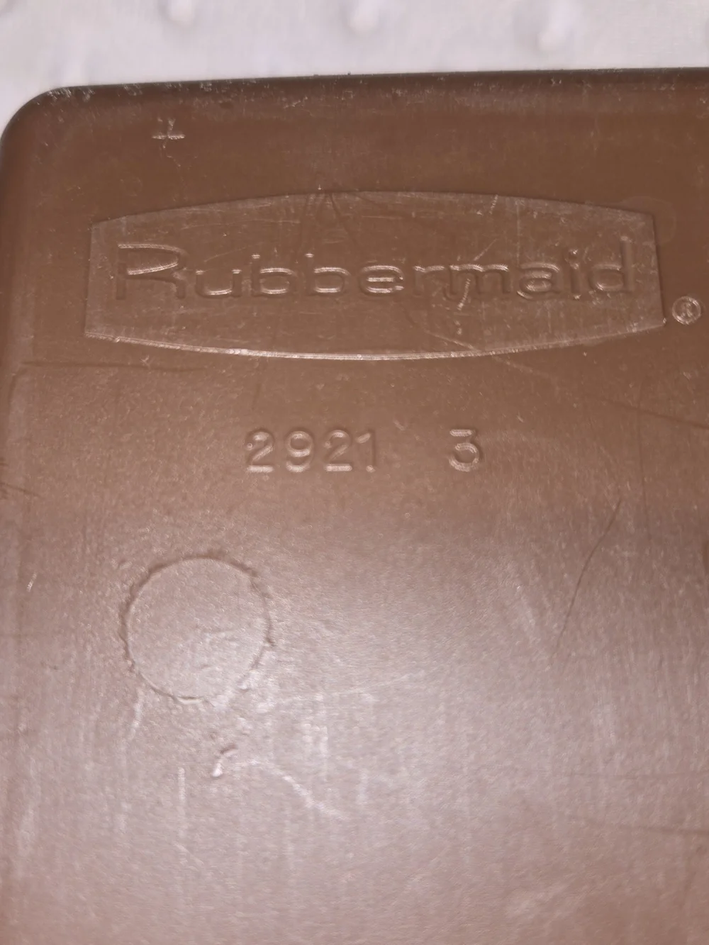 Rubbermaid brown plastic