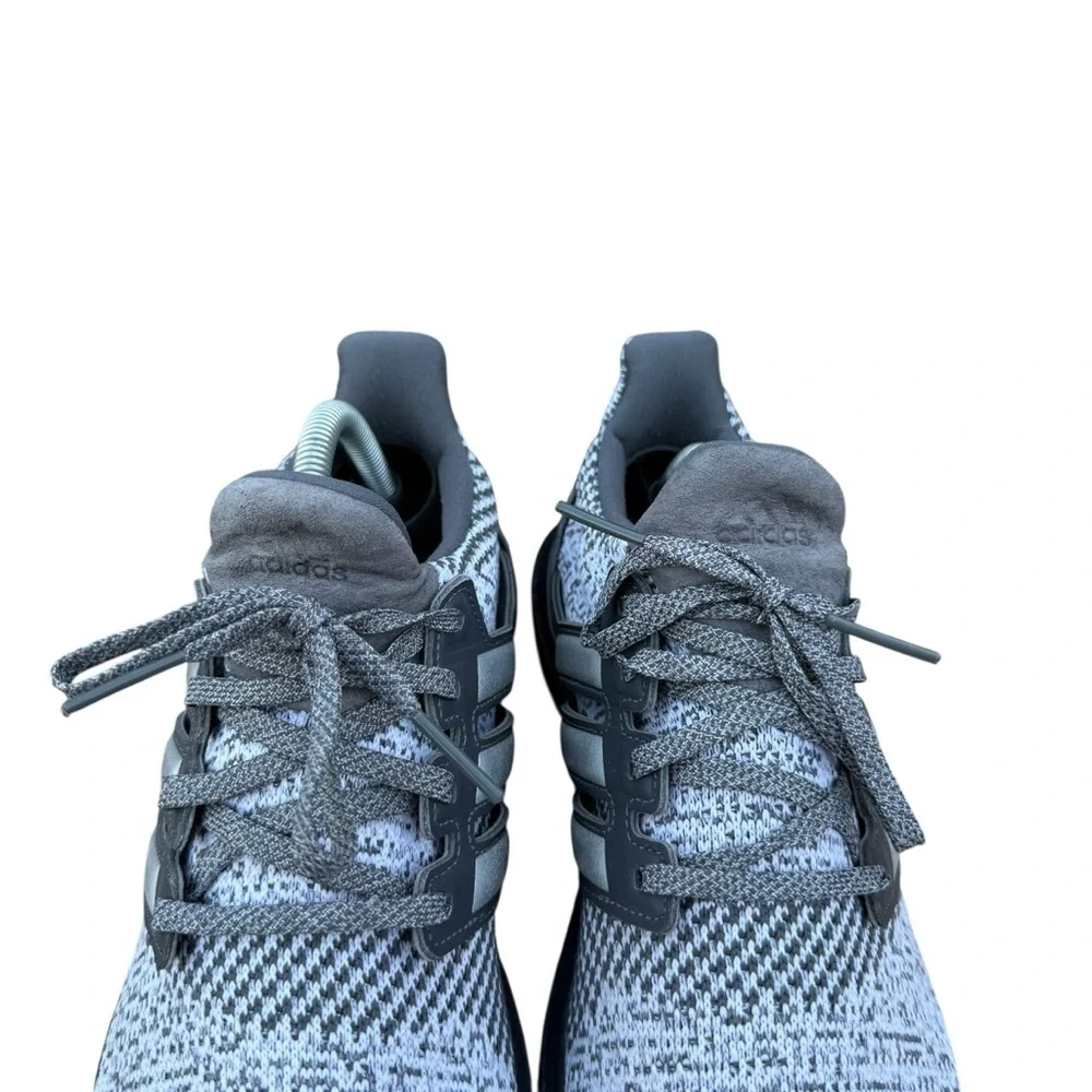 Adidas Ultra Boost Sneakers Mens 9