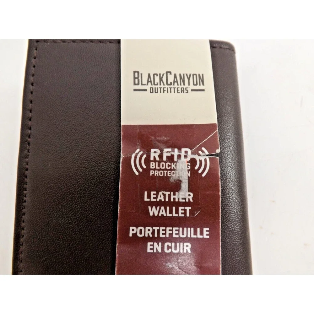 Black Canyon Outfitters Men's Leather Wallet With Center Flap - Brown