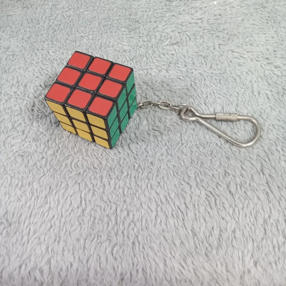 Rubiks Cube‎ Keychain Mini 3x3 Functional Puzzle Toy Retro Bag Charm Multicolor