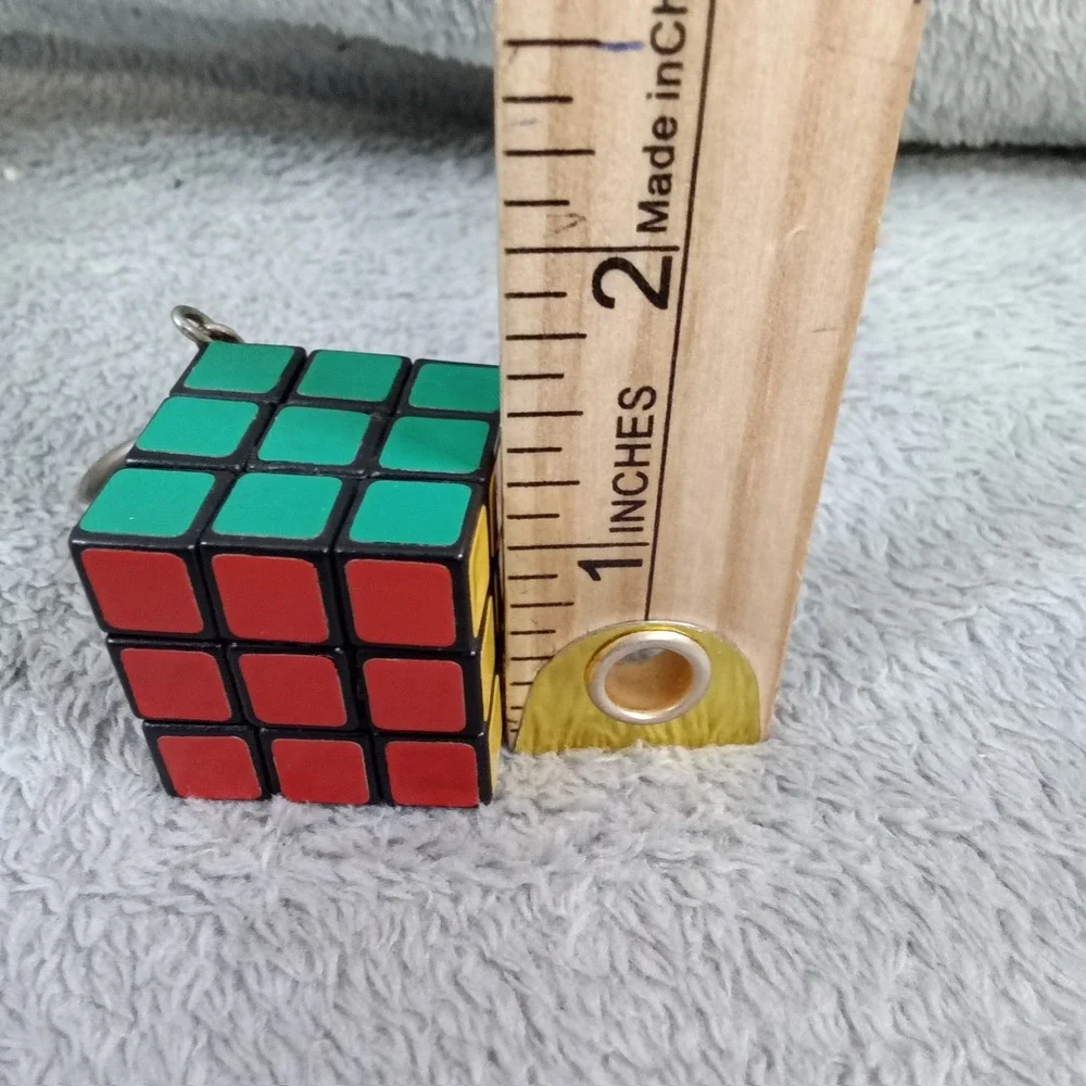 Rubiks classic rubiks