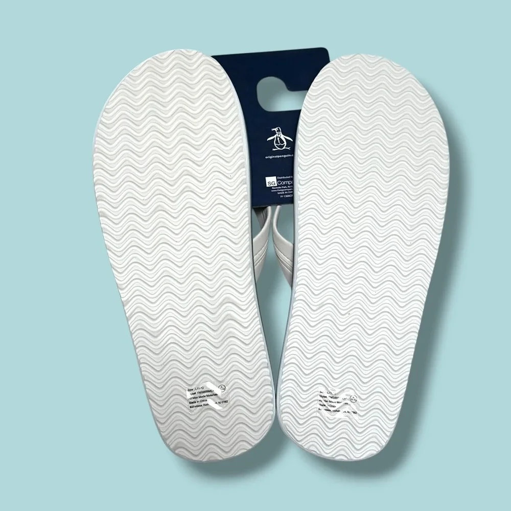 IZOD Mens Flip Flops Large 11-12 White Blue Sunny Times Brewery Dog‎ Sandals NEW