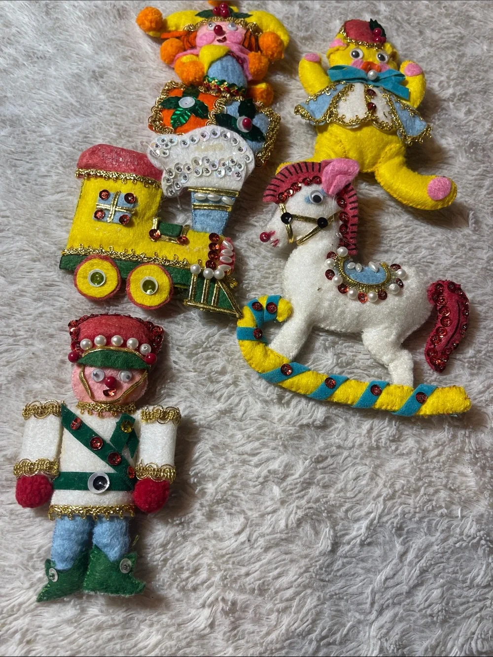 N/A set handcrafted