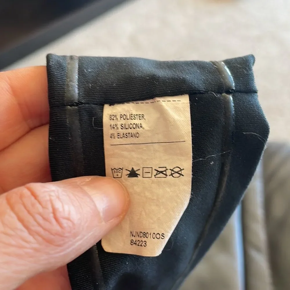 Nike kids black