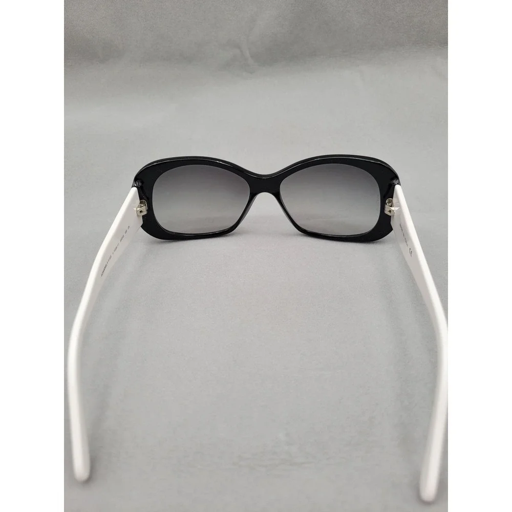 CHANEL‎ 5123 Vintage Icon Charms Bi-Color Sunglasses Y2K Black White box & case