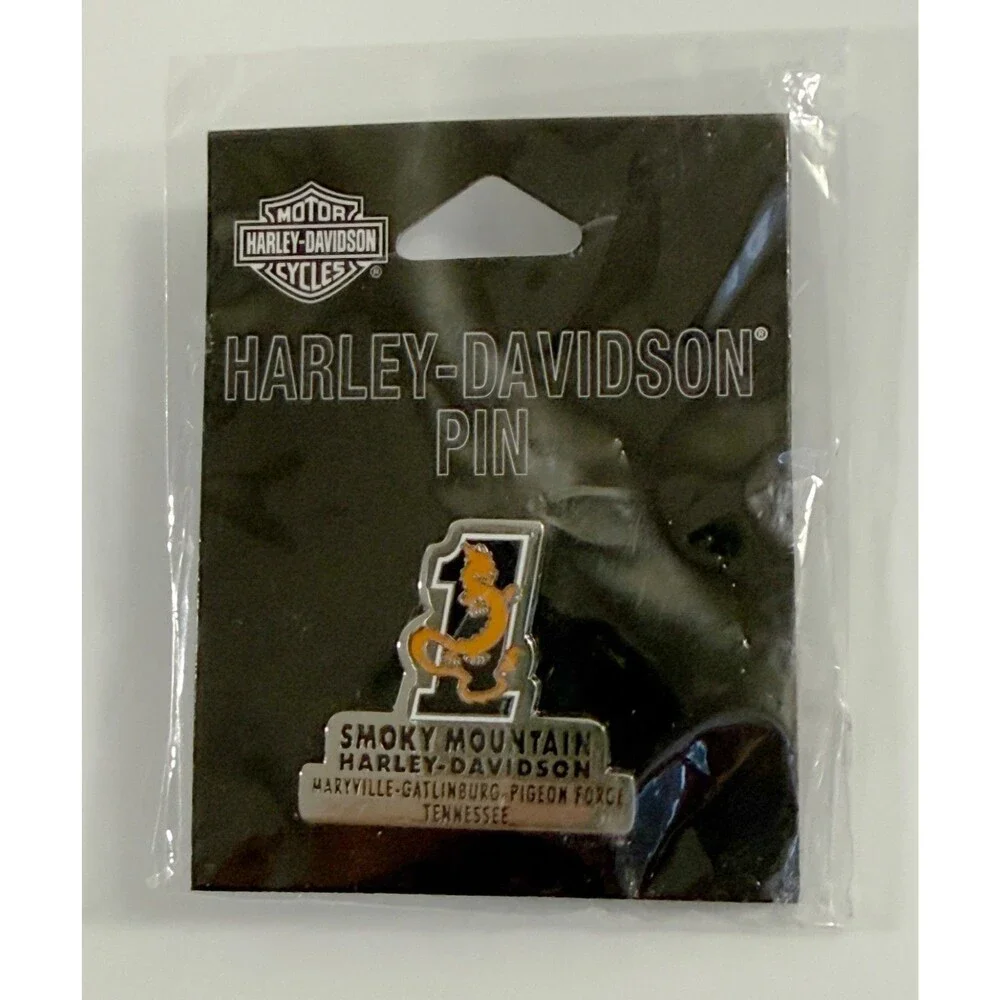 Harley-Davidson Vest Lapel Pin Smoky Mountain HD Pigeon Forge TN NEW‎