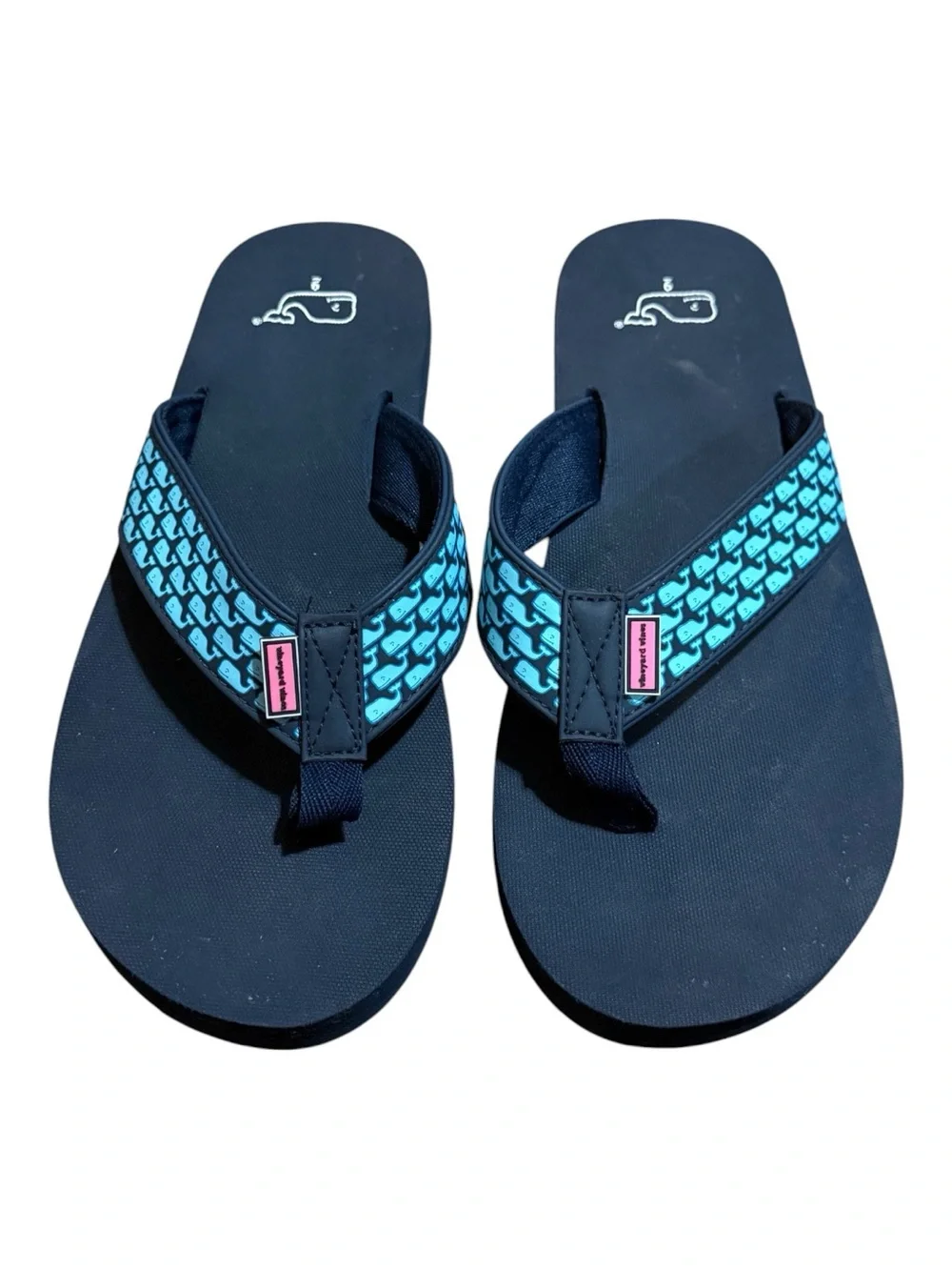 Vineyard vines Classic Whale Foam Flip Flops - Size 9