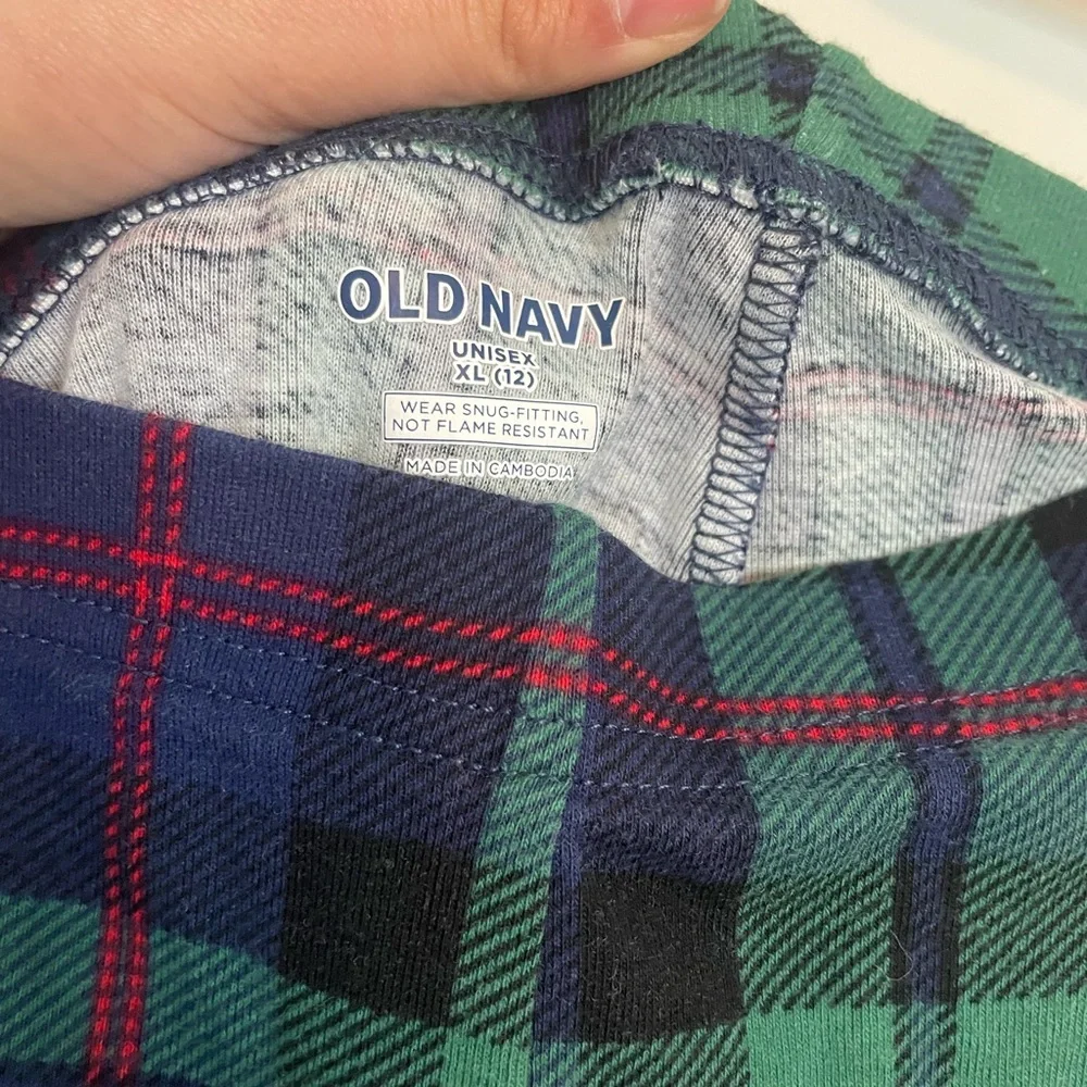 Old Navy size unisex