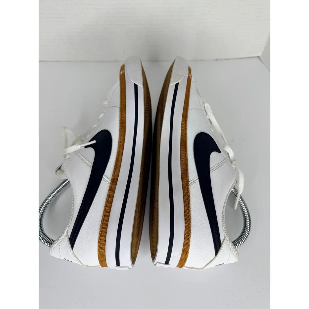Nike court legacy
