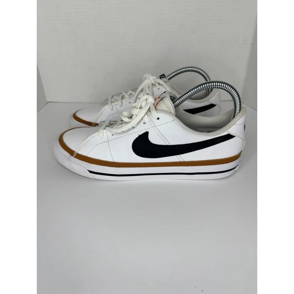 Nike court legacy
