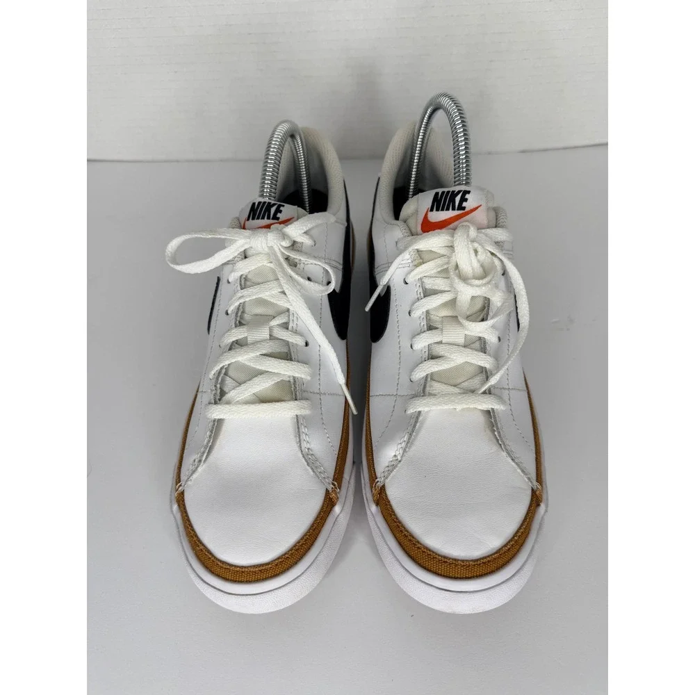 Nike court legacy