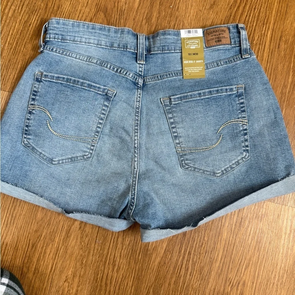 Signature by Levi Strauss blue color perfect