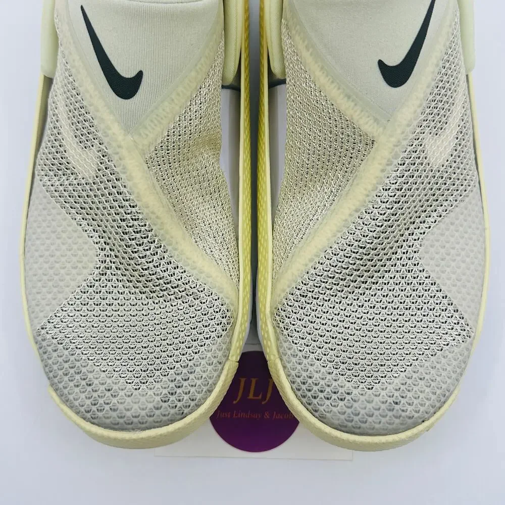 Nike women go