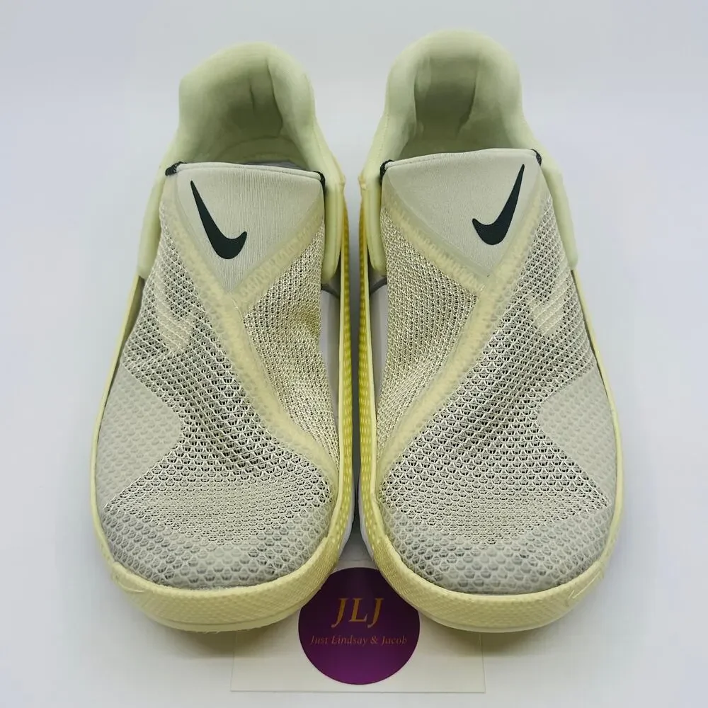 Nike women go