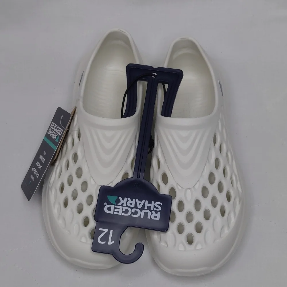 Rugged Shark White Boys Water Shoes Sz 12
