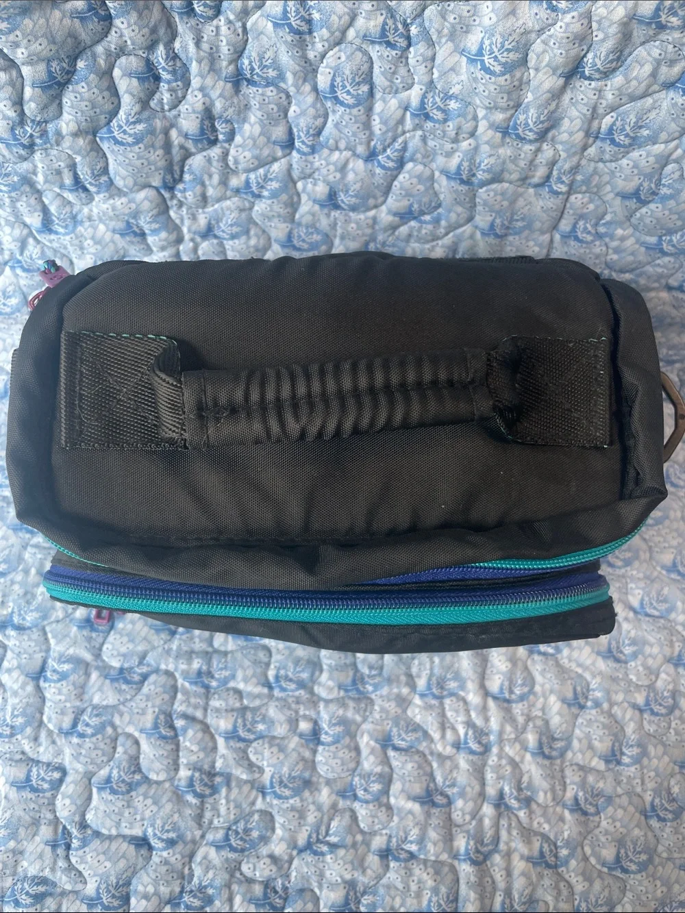 Samsonite compact bag