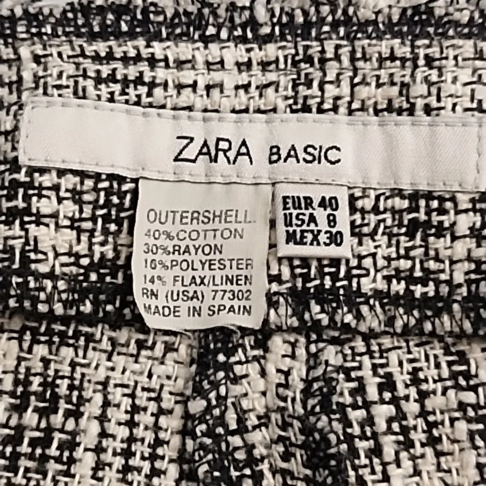 Zara textured raw