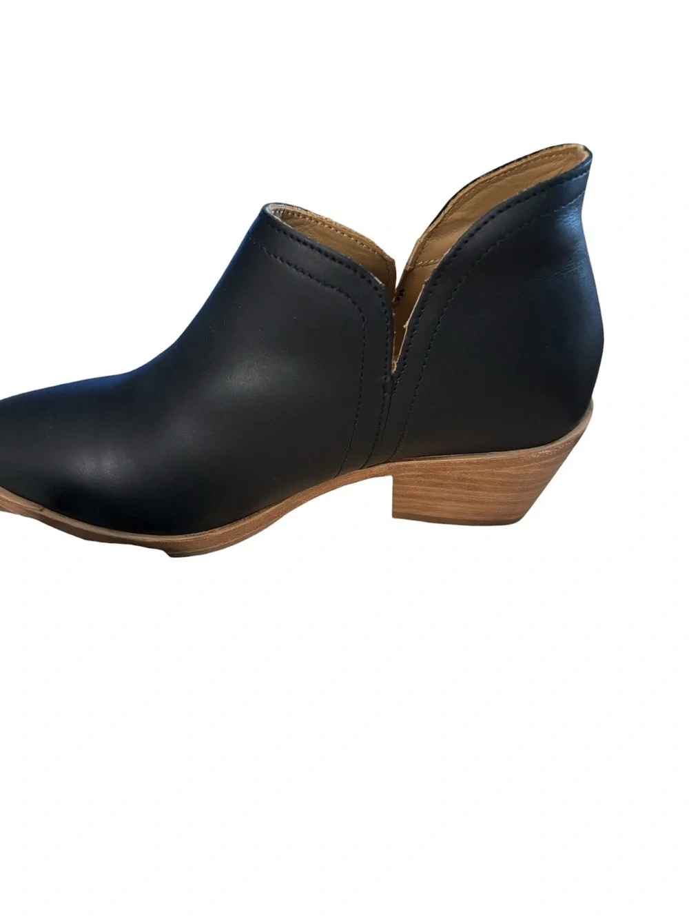 Nisolo beautiful black