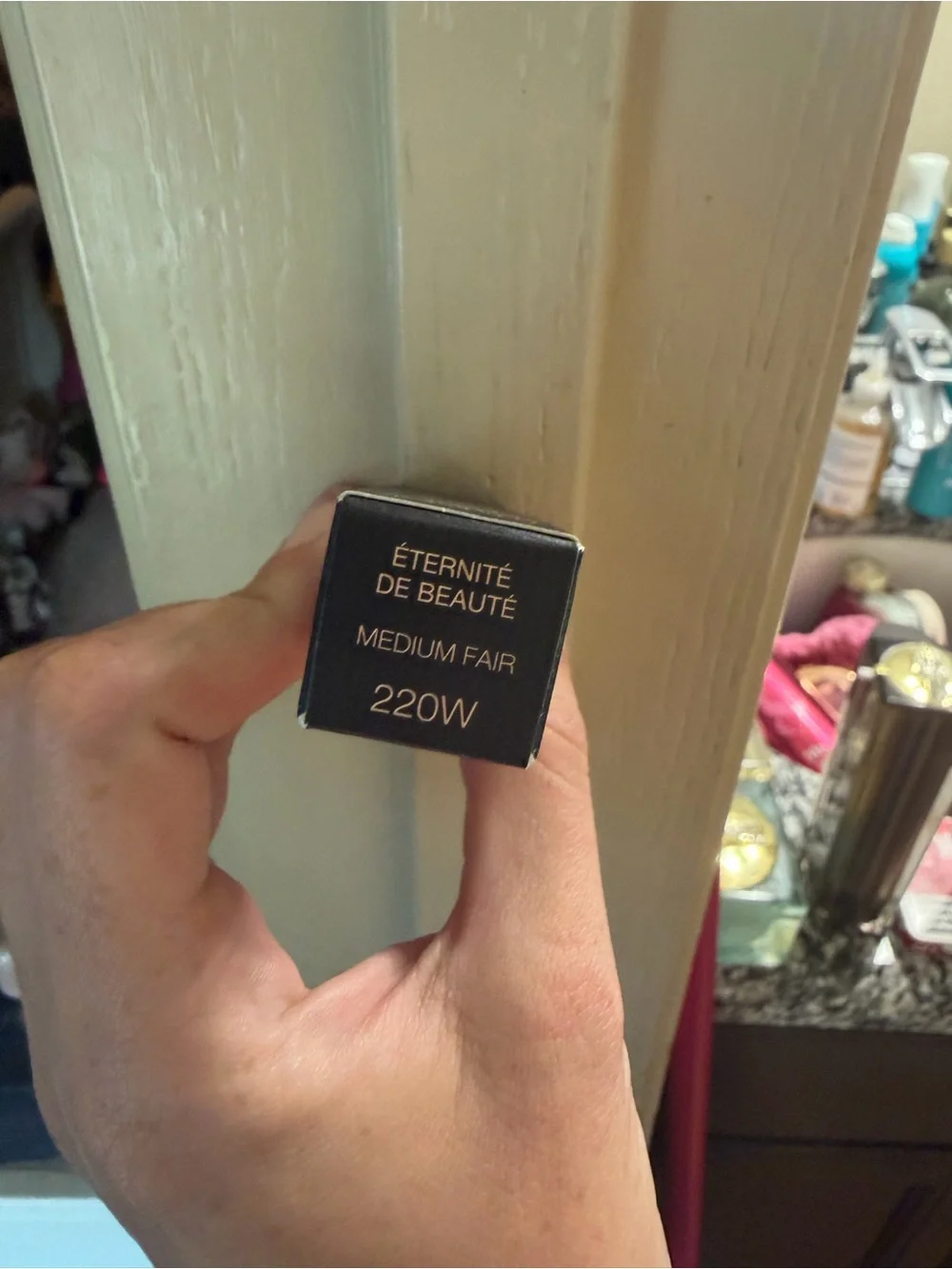 Gucci foundation trial size shade medium fair
