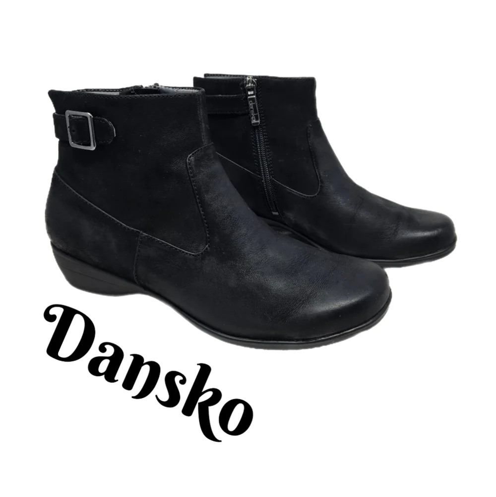 Dansko Women's Finnley Ankle Boot Size 38=7.5 To 8 Black Burnish Nubuck Leather