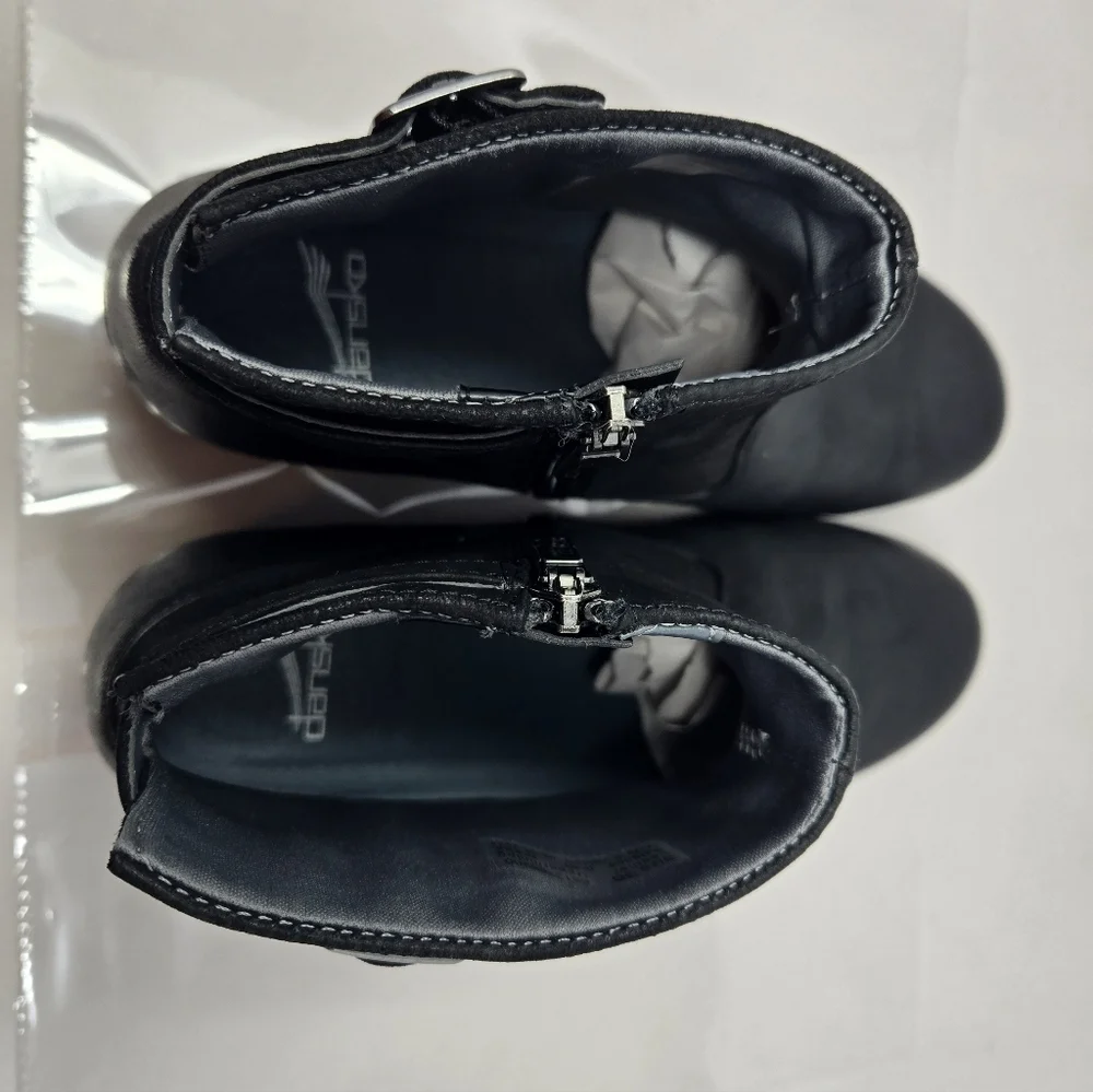 Dansko women finnley