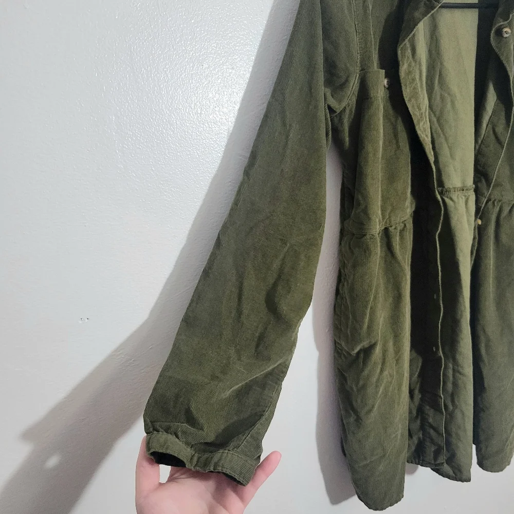 Columbia 100% cotton