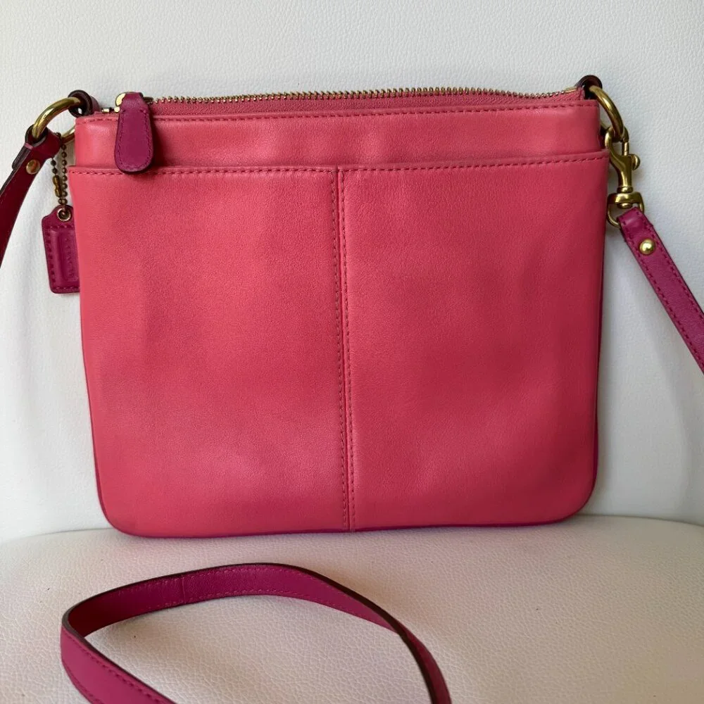 Coach Madison Leather Small Swingpack Crossbody – Pink Colorblock