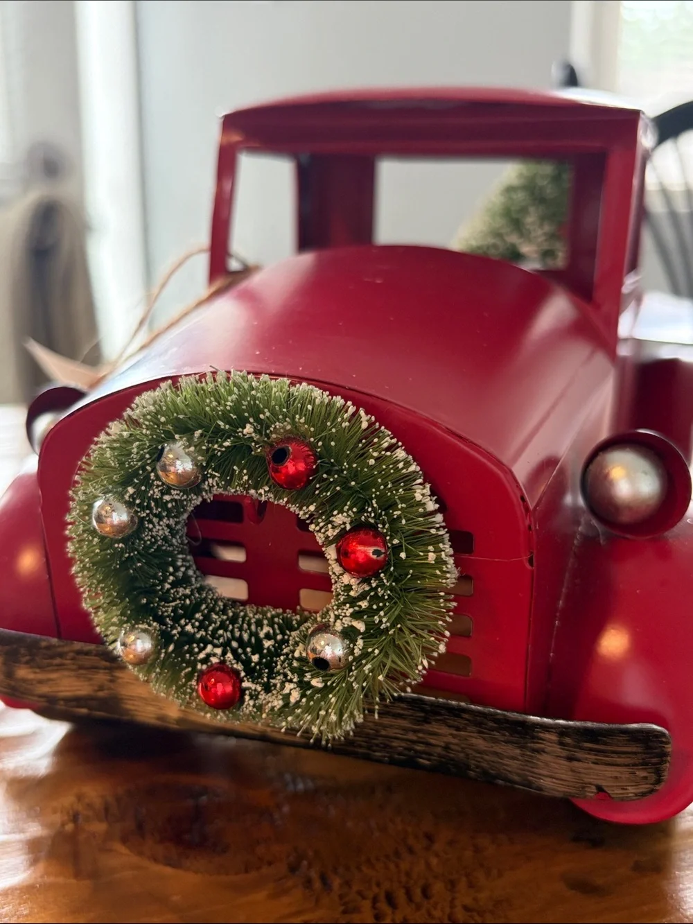 N/A festive red