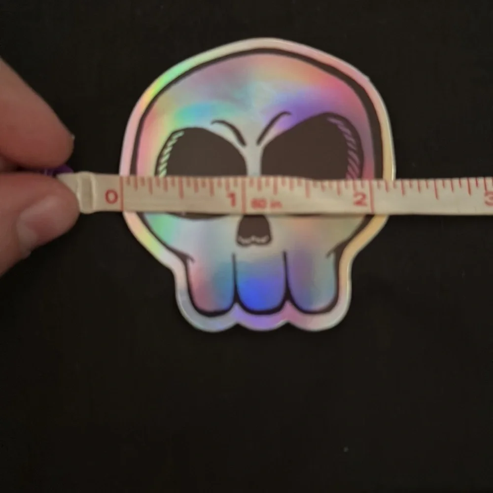 N/A holographic skull