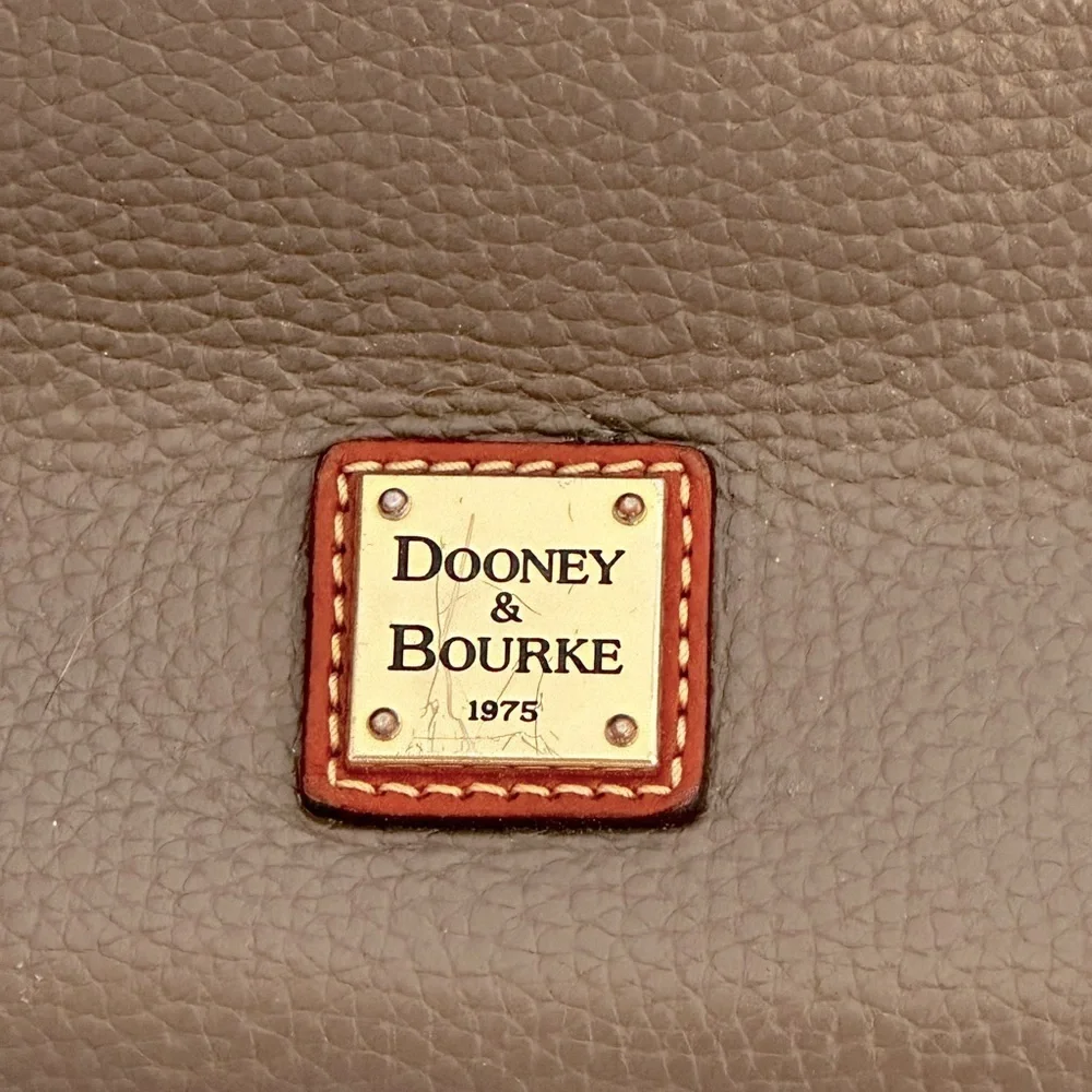 Dooney & Bourke questions comment