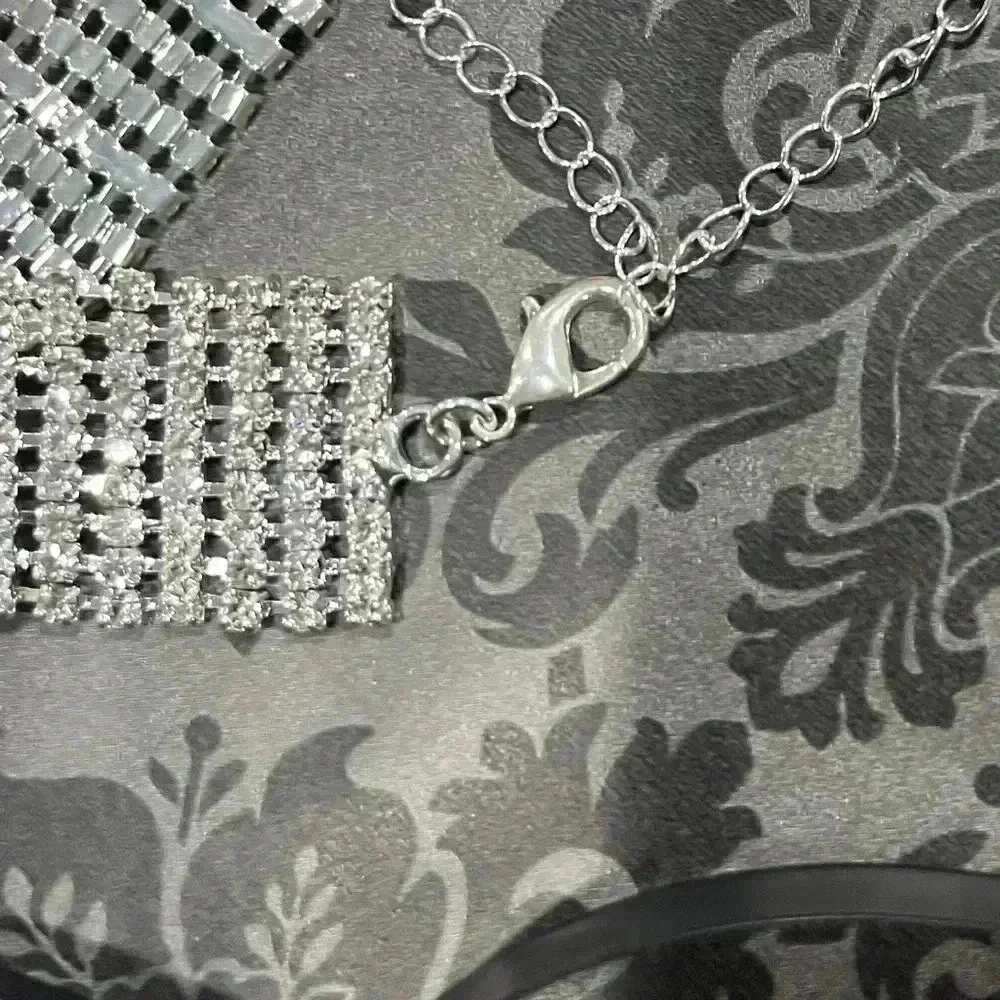N/A this necklace