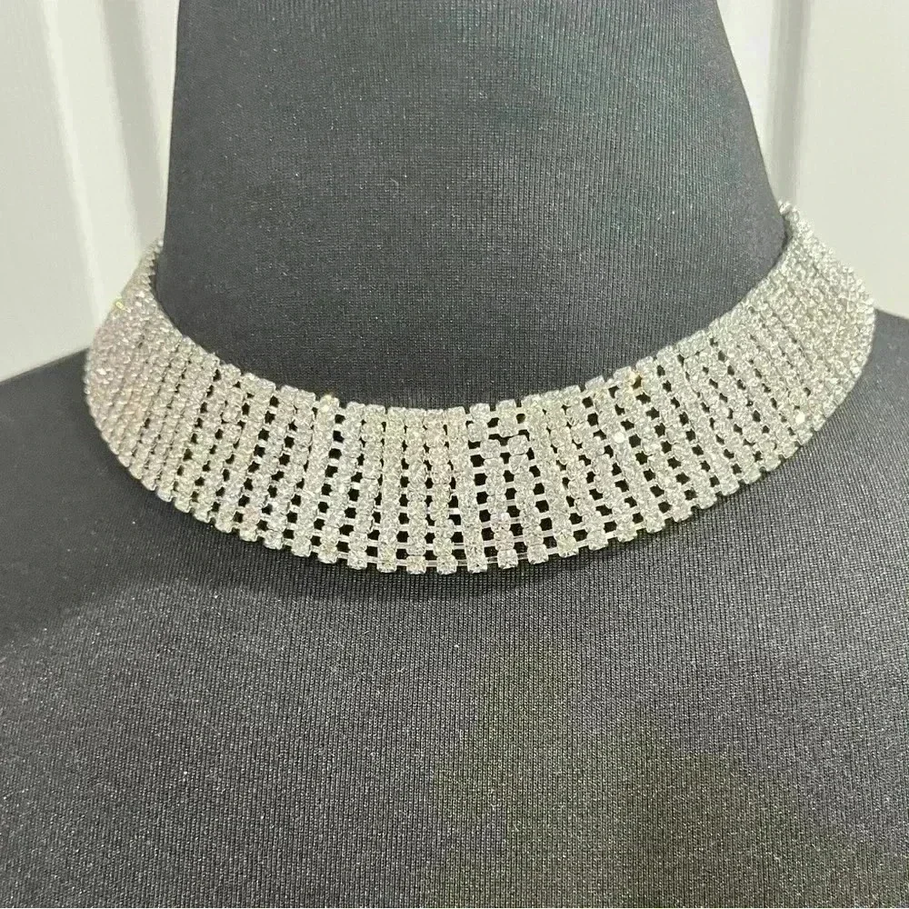 N/A this necklace