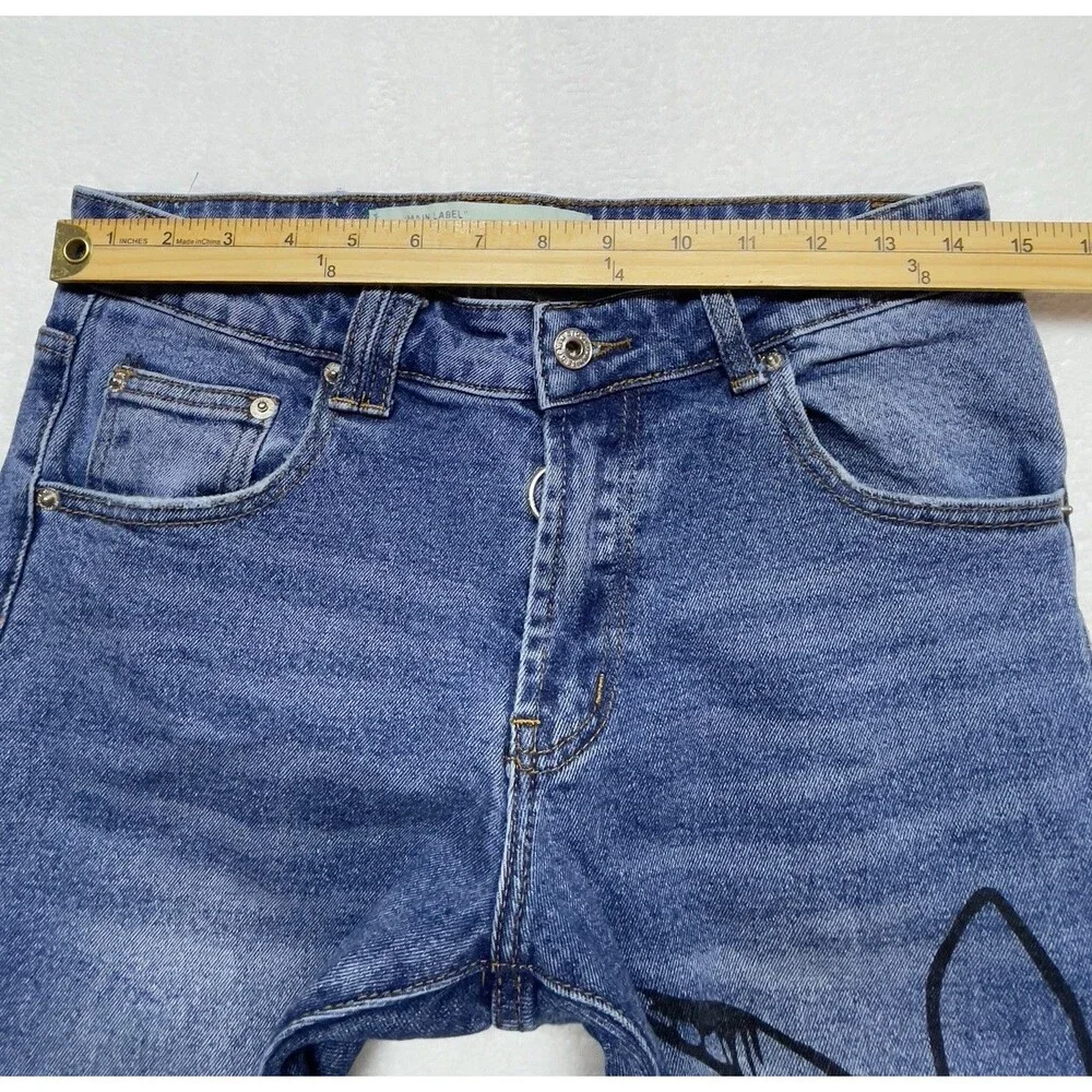 Off-White pictures details