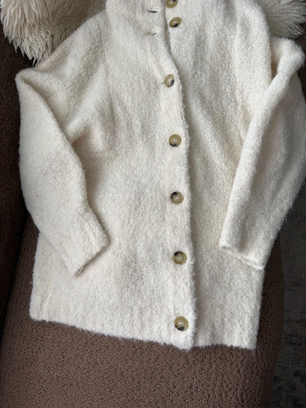 Aritzia size medium