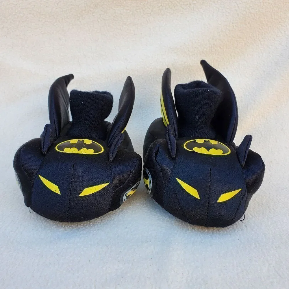Batman black and yellow sock top plush slippers