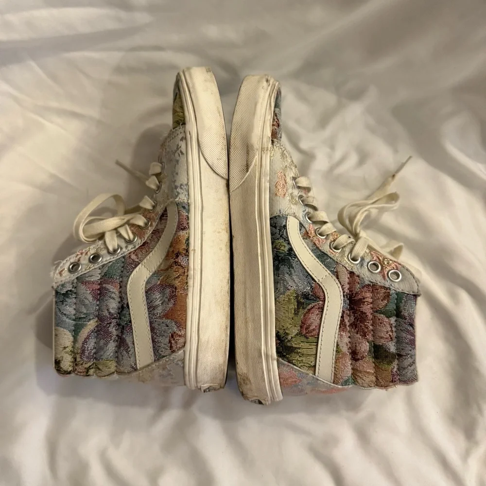 Vans skate snow floral