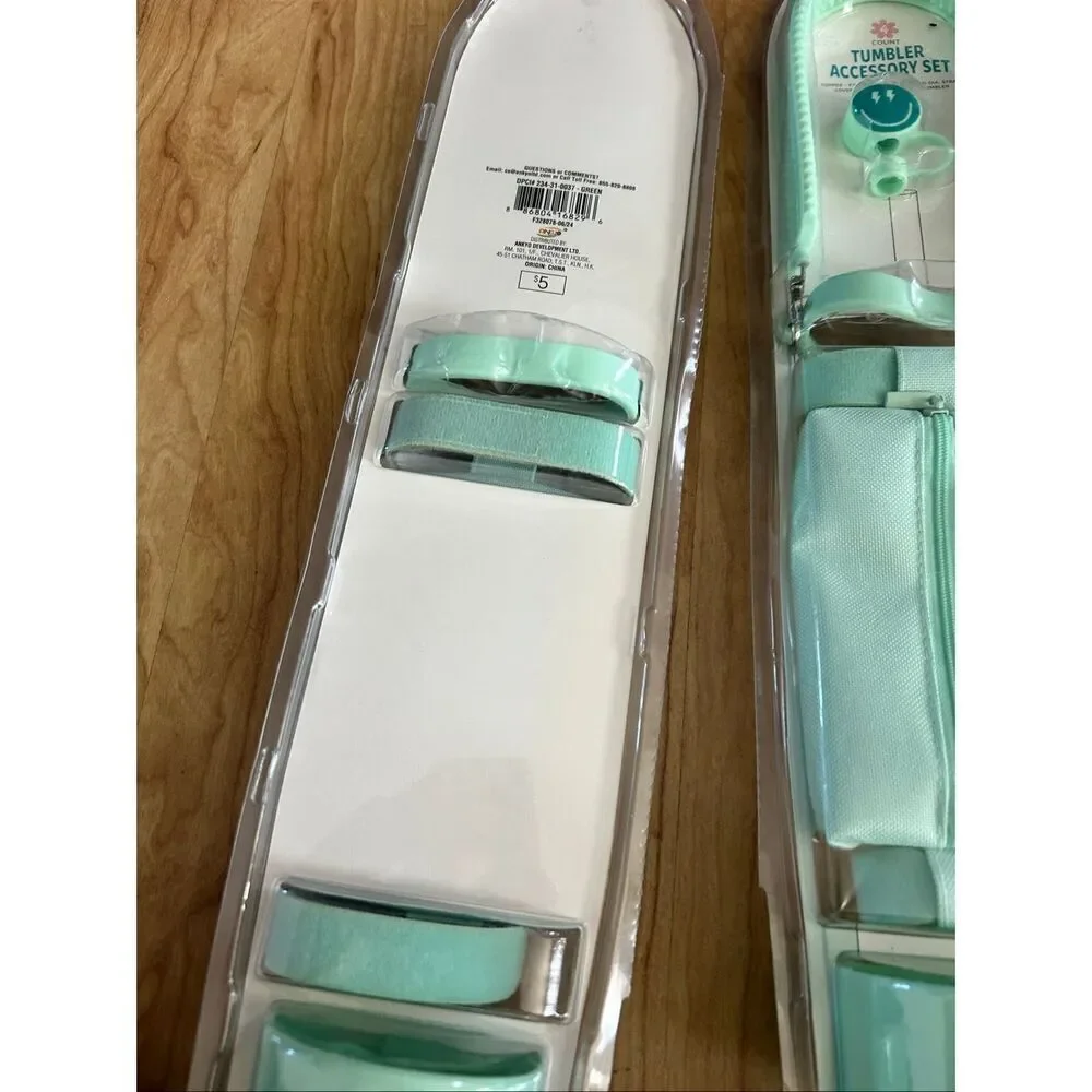 Tumbler accessory set fits 40 FL oz green color
