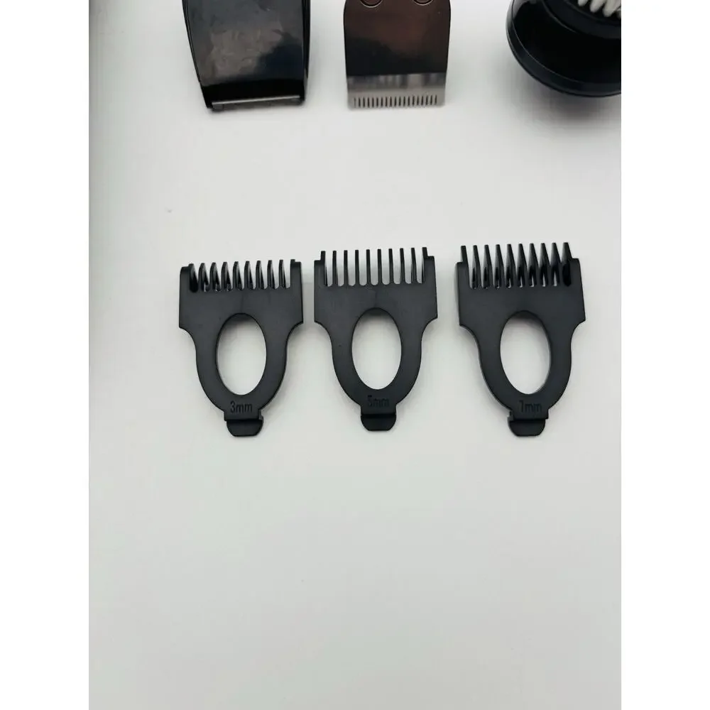 3 in 1 4D rotary electric shaver. Tested. Works. With Cord And Attachments