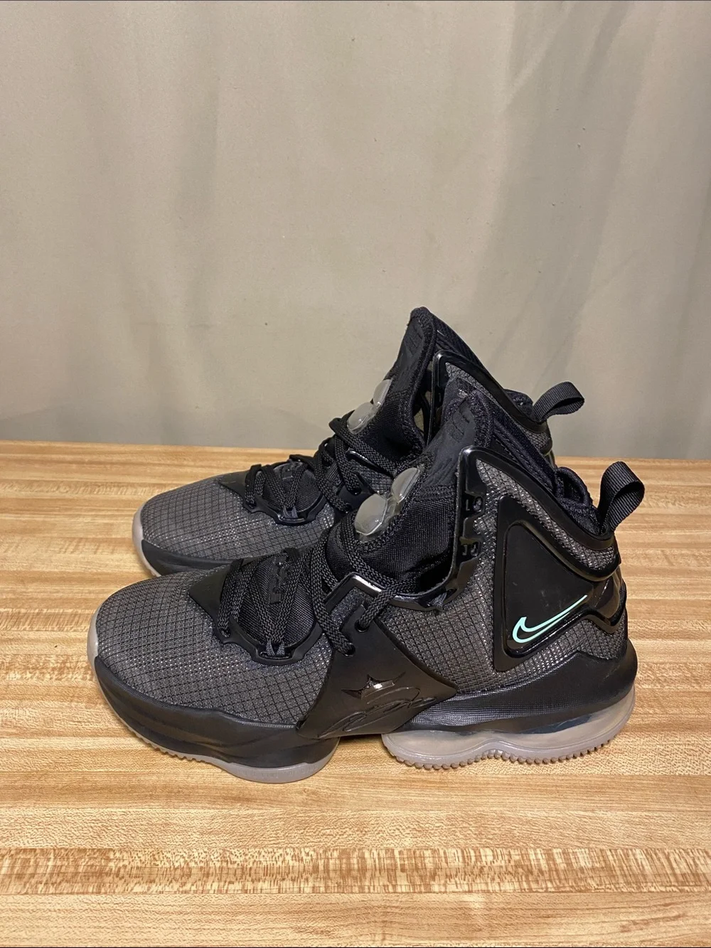 Nike stylish sneakers
