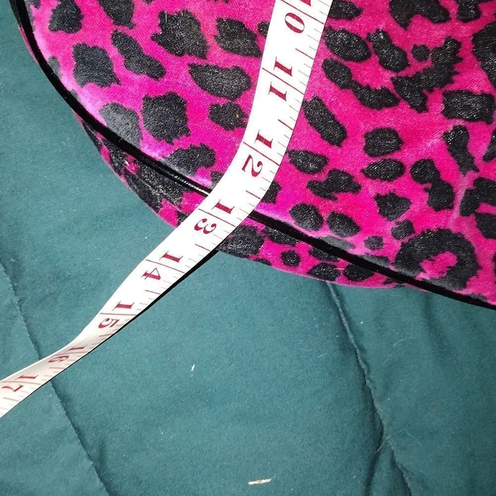 Betsey Johnson bag great