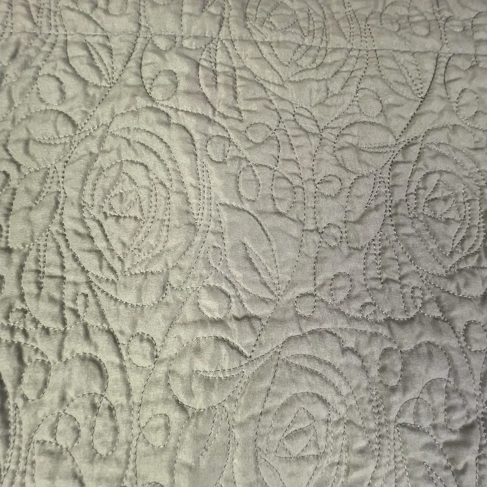 MarCielo quilted pillow