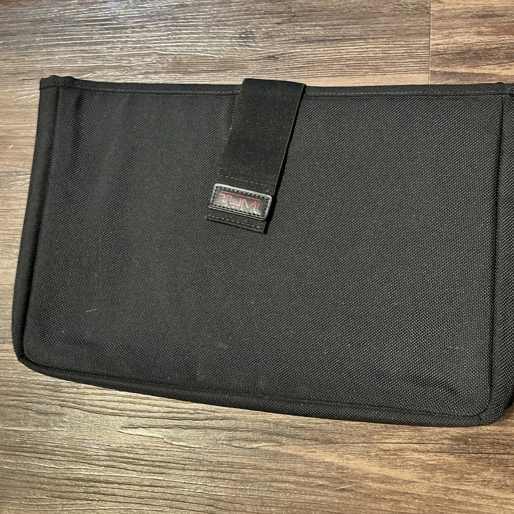 Tumi alpha 96141dh2
