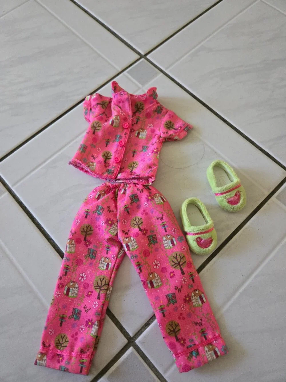 American Girl Wellie Wishers Enchanted Garden Pajamas and Slippers