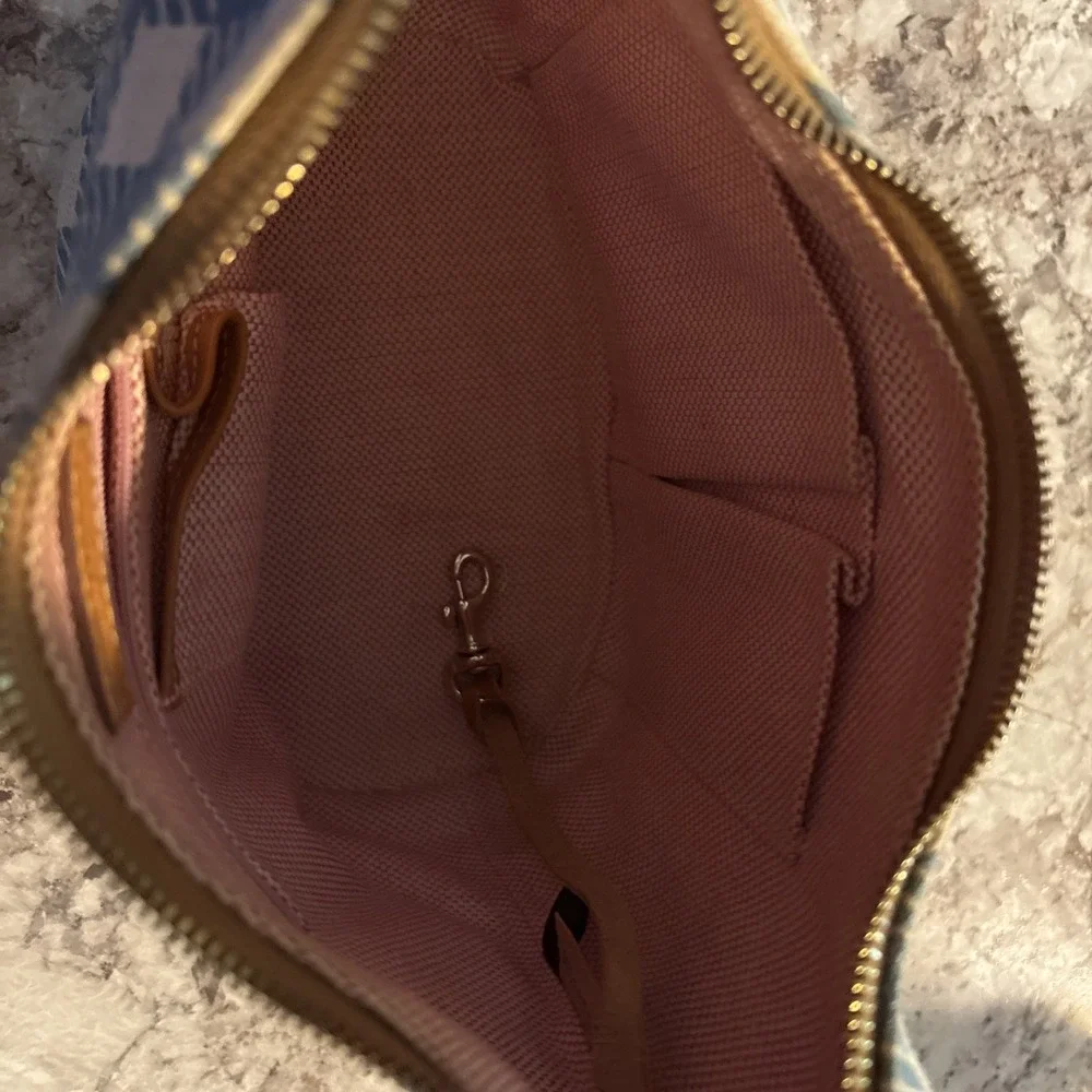 Dooney & Bourke vintage y2k