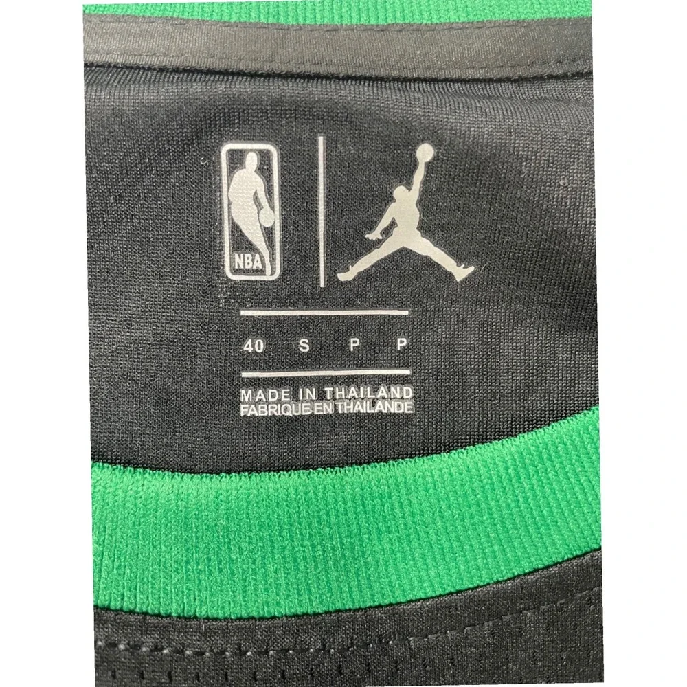 NWT Nike Jordan Boston Celtics Kristaps Porzingis Black Jersey #8 Mens Small 40