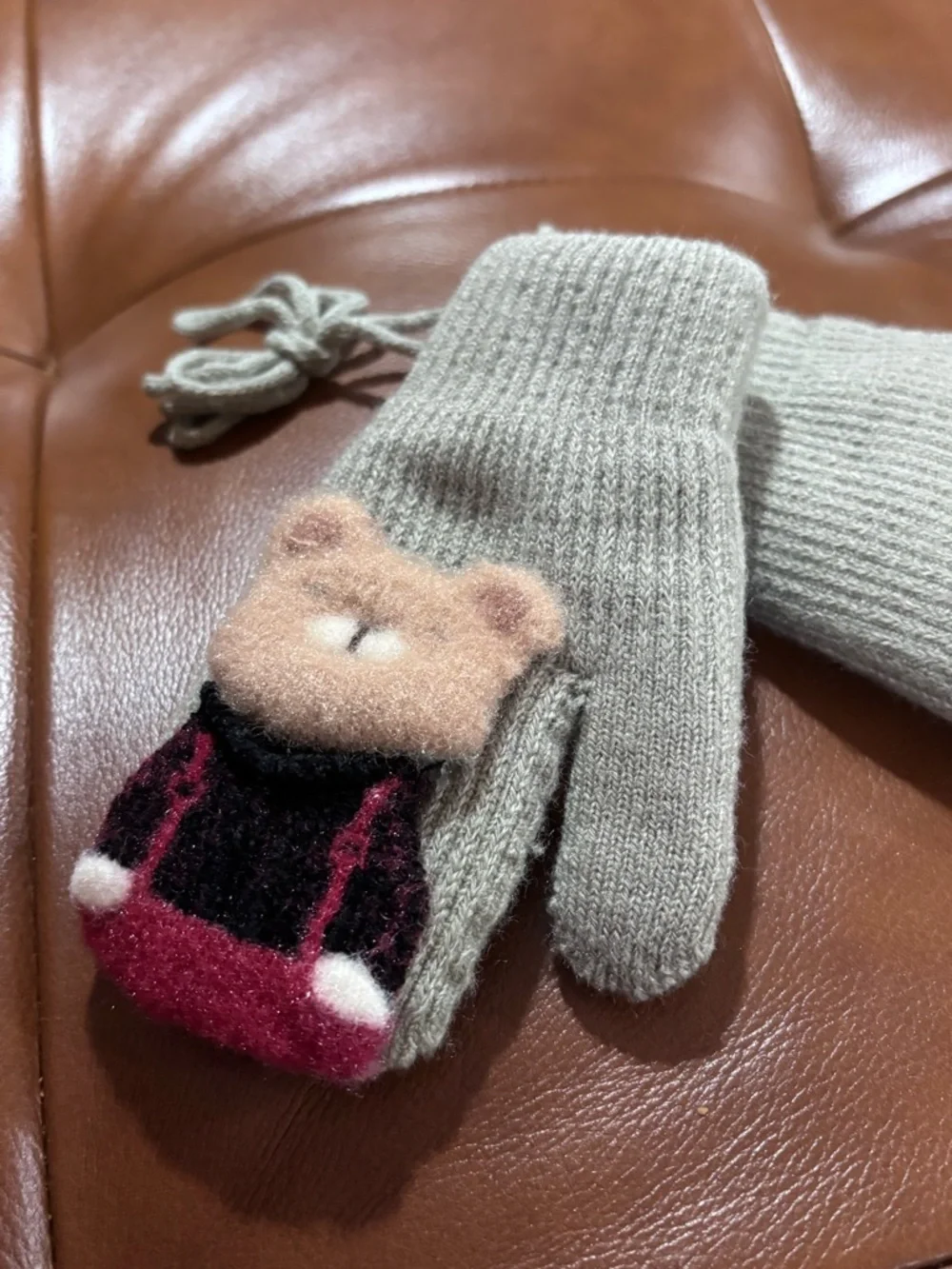 N/A cozy gray