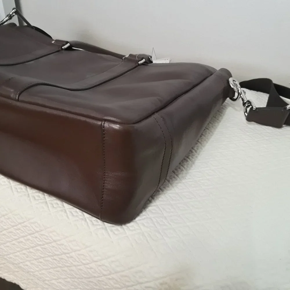 Coach 17 detachable 12