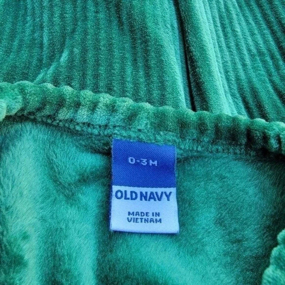 Old Navy footie no