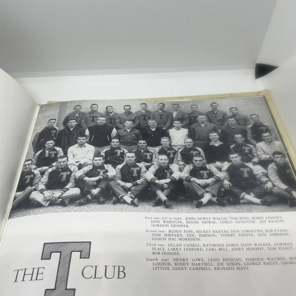 Yearbook Annual East Tennessee‎ State College Johnson City 1958 Buccaneer